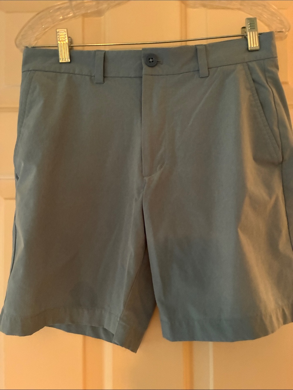 Vineyard Vines Men's Light Blue Flat Front Chino Shorts Performance Fabric